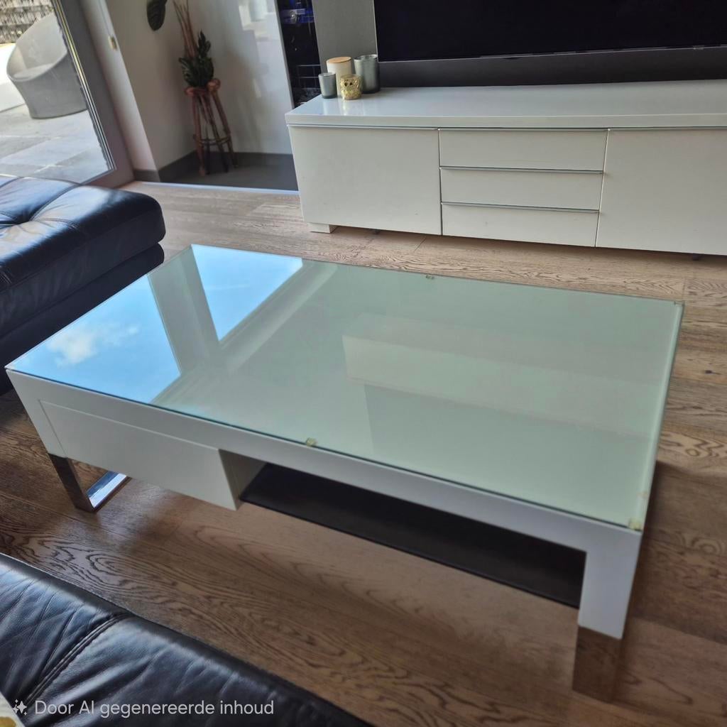 Praktische en stevige salontafel te koop, Ophalen