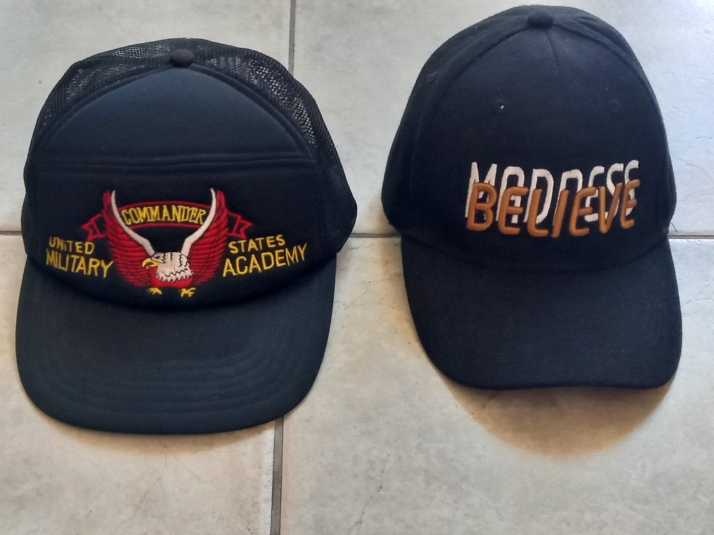 2 casquettes a vendre état neuf, Neuf, Enlèvement ou Envoi, C&A, Casquette