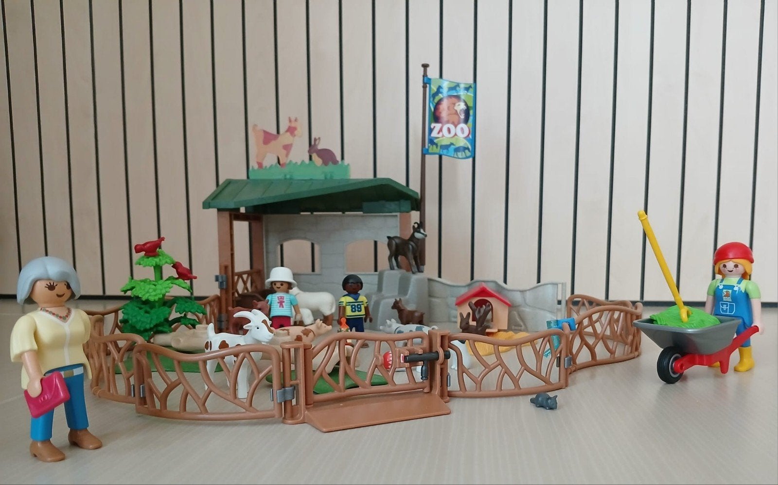 Playmobil 6635 - Grande ferme pour enfants, Comme neuf, City life, Kit complet, Enlèvement