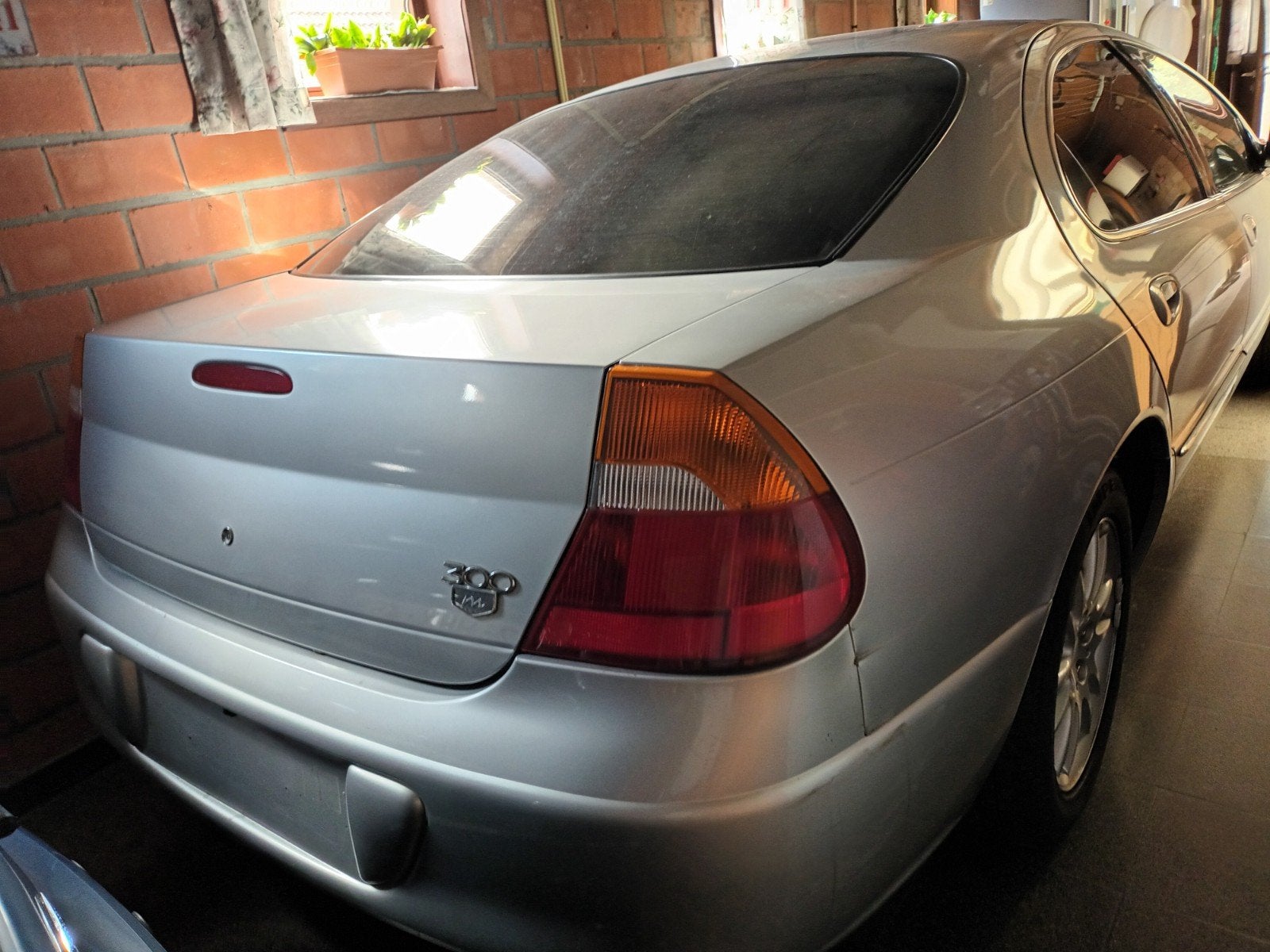 Chrysler 300m 2.7 bj 2004 90000KM lees eerst tegoei!!!!, Auto's, Chrysler, 300M, Particulier, Te koop, Benzine