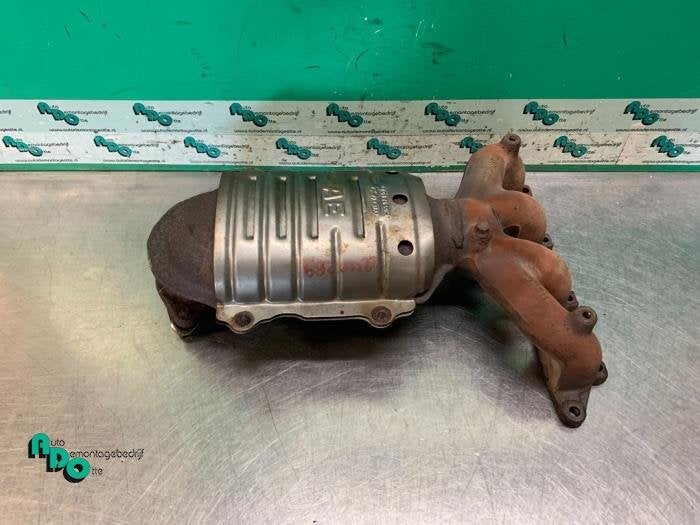 Collecteur d' échappement + catalyseur d'un Hyundai Getz, Autos : Pièces & Accessoires, -, 3 mois de garantie, Utilisé, Hyundai