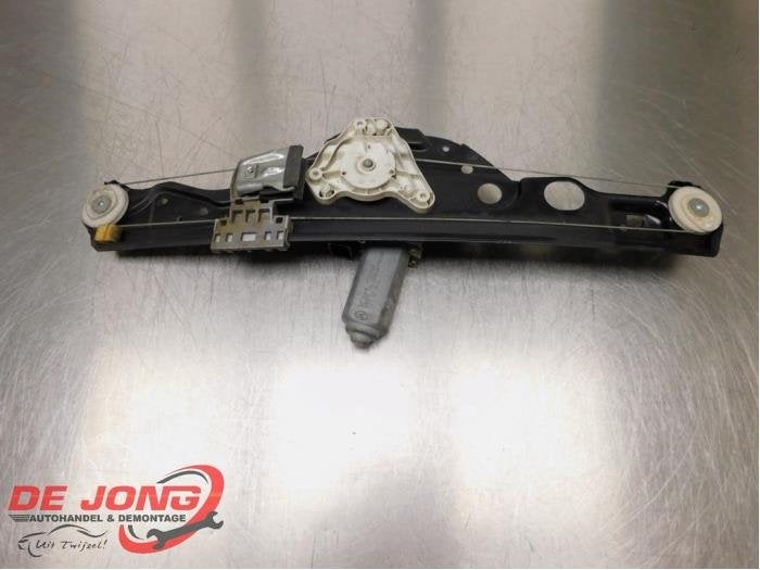 Mécanique vitre 4portes arrière gauche d'un Mercedes E-Kla, 3 mois de garantie, Utilisé, -, -