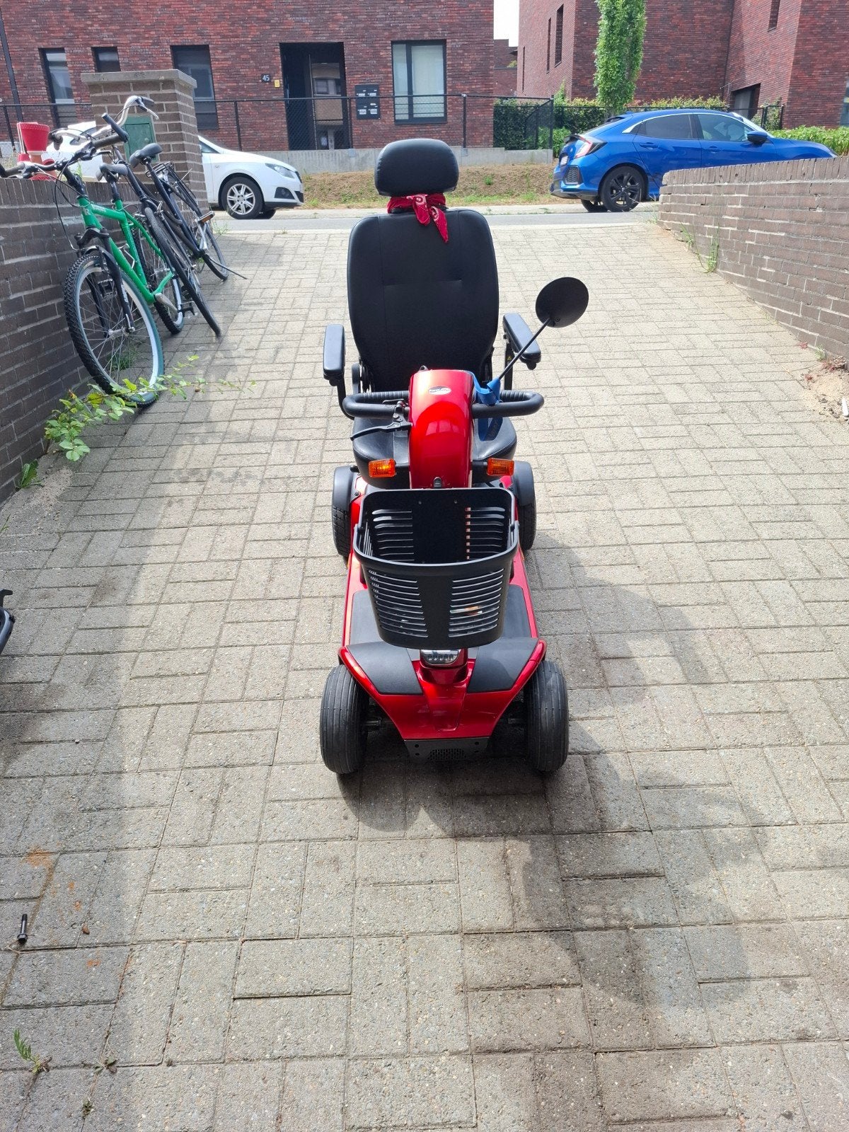 mindervalide mobiel, Diversen, Ophalen, Zo goed als nieuw, 10 km/u of minder