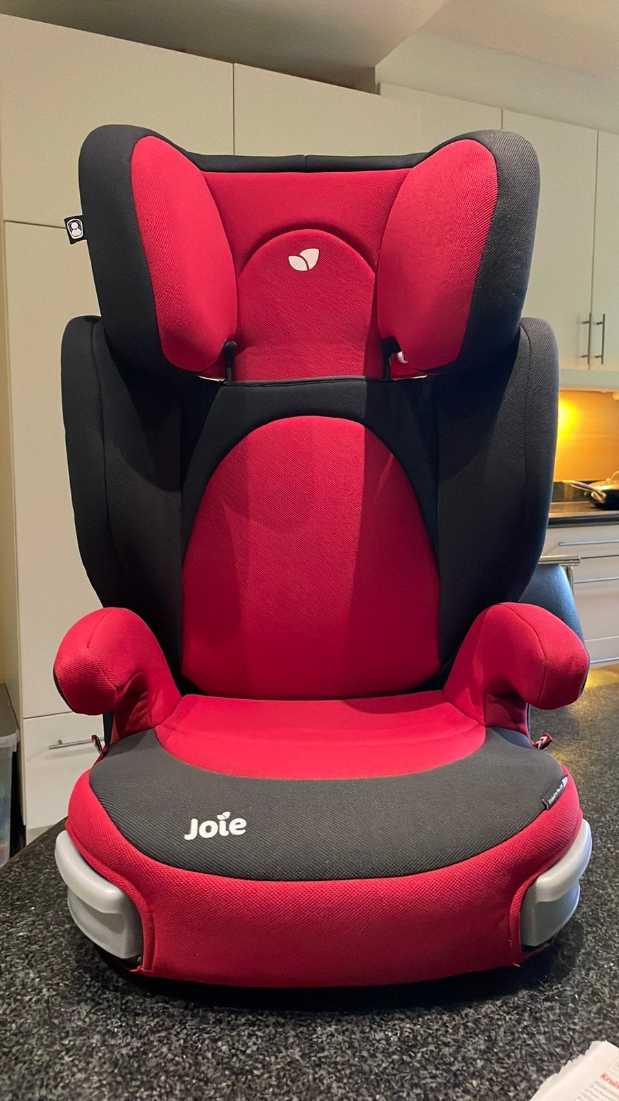 Autostoel joie groep 2/3 (15-36 kg), Enlèvement, Comme neuf, Ceinture de sécurité