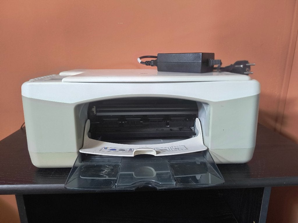 HP Deskjet F370 All-in-One Printer, Computers en Software, Printers, Gebruikt, All-in-one, Inkjetprinter, Kleur printen, Kopieren