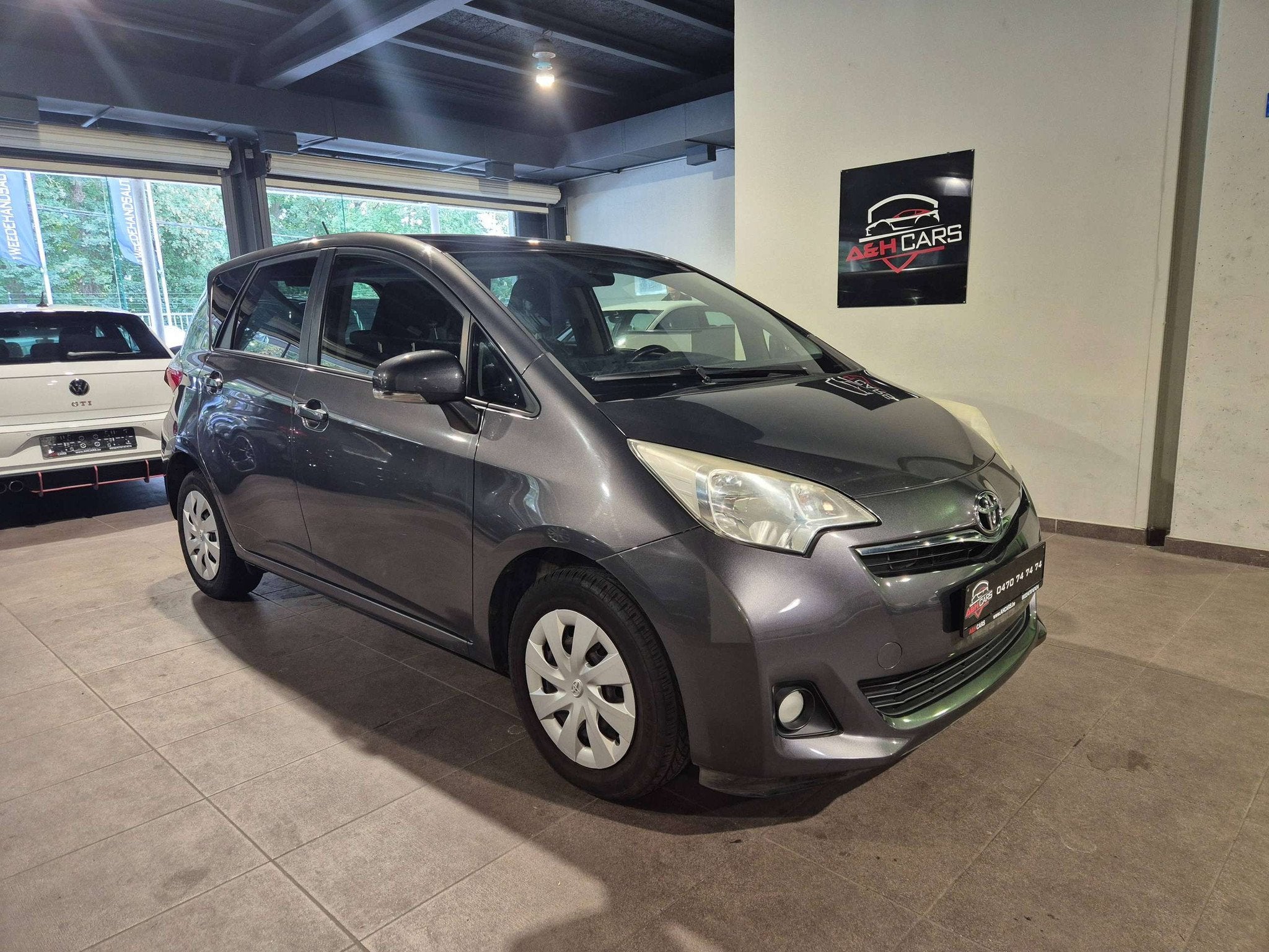 Toyota Verso-S Verso S 1.33 VVT-i Sol, Autos, https://public.car-pass.be/vhr/1259fd2a-542c-432f-b1c1-0885bb01c74f, Entreprise