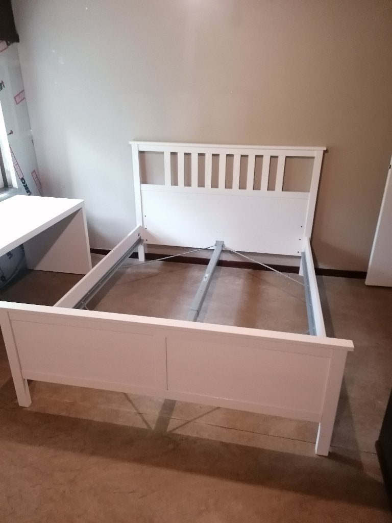 bedframe 160x200, Huis en Inrichting, Ophalen, Gebruikt, Wit, Tweepersoons