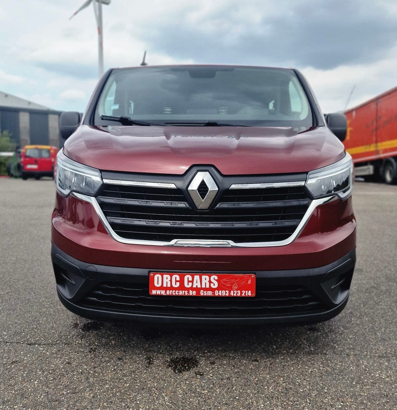 Renault Trafic 2.0 bleu dCi L2 Zen EDC S/S AUT Dual H1L2, Autos, Camionnettes & Utilitaires, Entreprise, Achat, Mercedes-Benz Certified