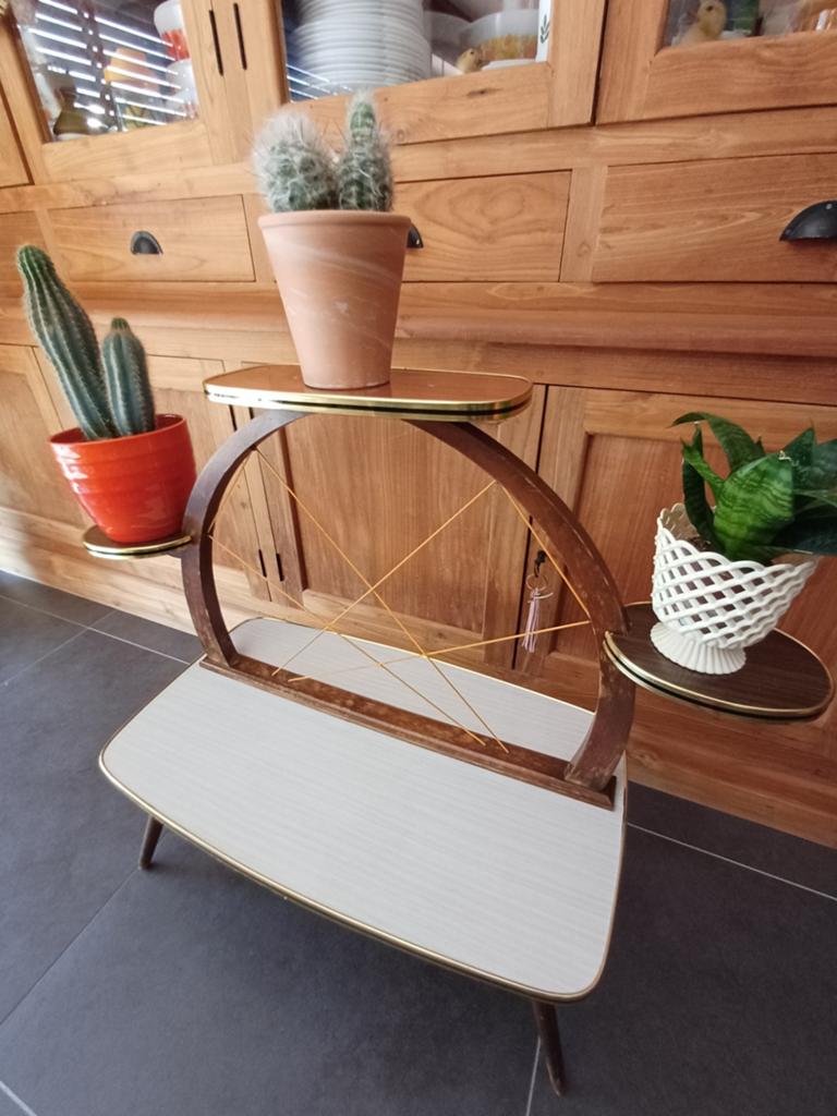 Vintage plantentafel, Ophalen