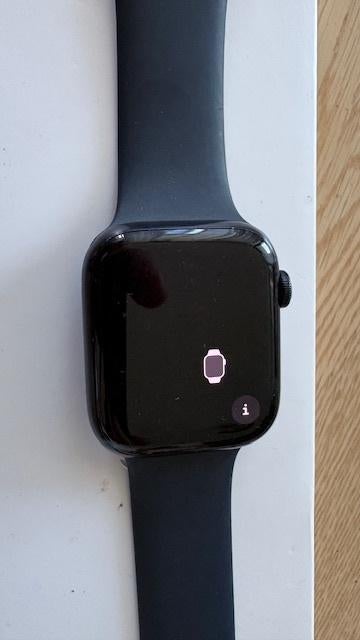 Apple Watch Series 7 45mm, Handtassen en Accessoires, Smartwatches, Ophalen, Zwart, IOS, Zo goed als nieuw