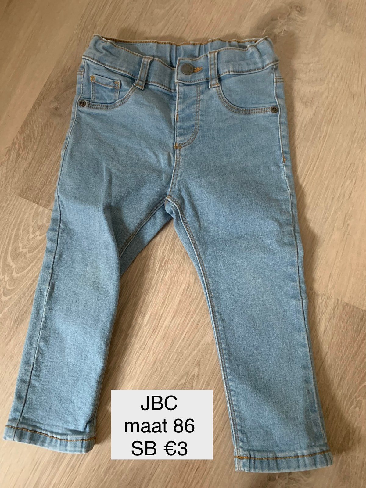 Jeans maat 86, Kinderen en Baby's, Babykleding | Maat 86, Ophalen of Verzenden, Zo goed als nieuw