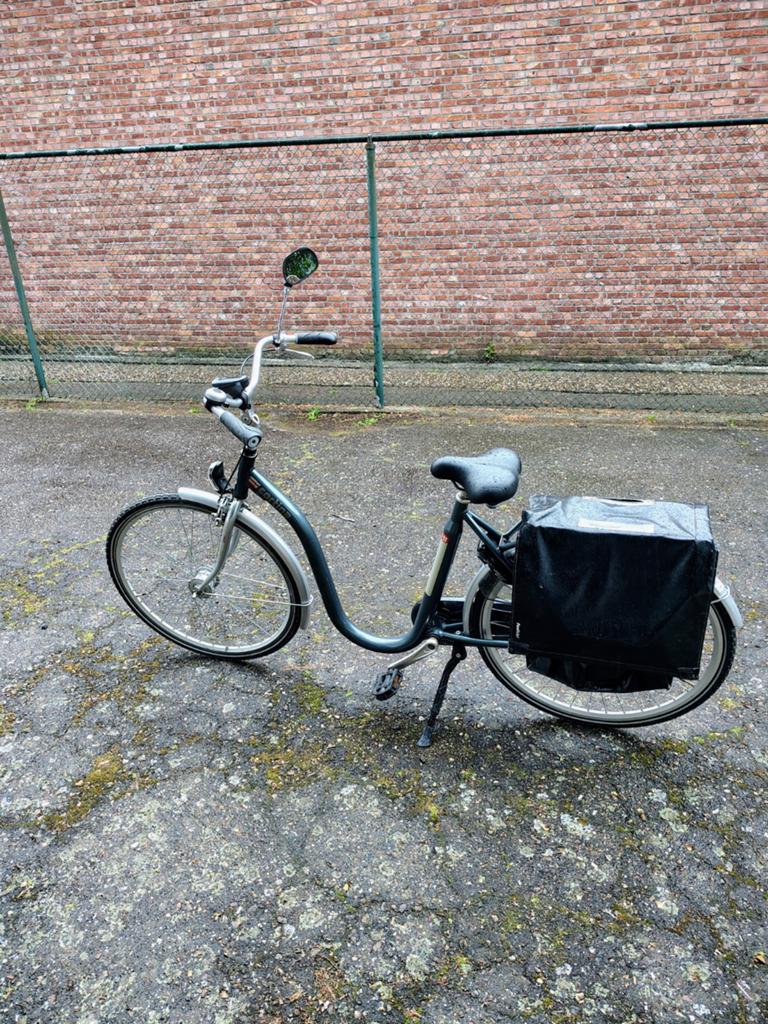 Damesfiets Cortina comfort, Fietsen en Brommers, Ophalen, Versnellingen