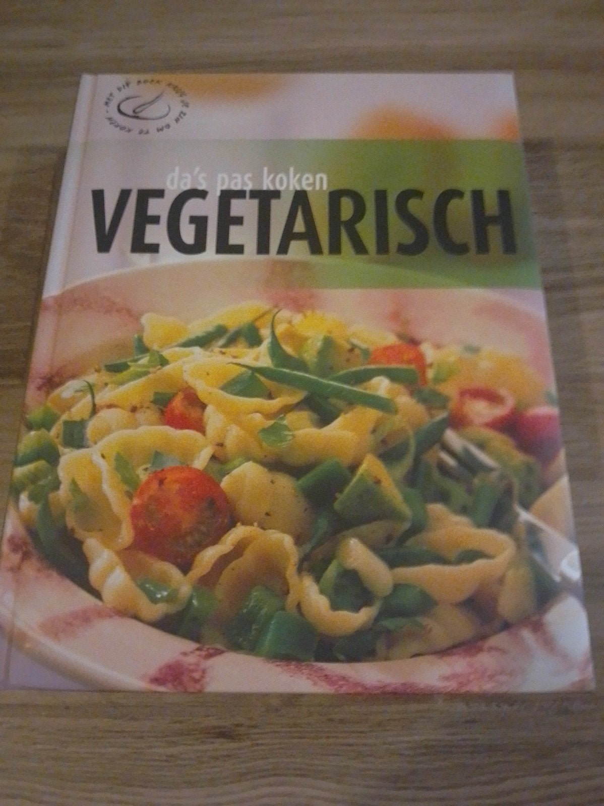 Végétarien - c'est juste de la cuisine, Livres, Livres de cuisine, Neuf, Végétarien, Enlèvement, Autres régions