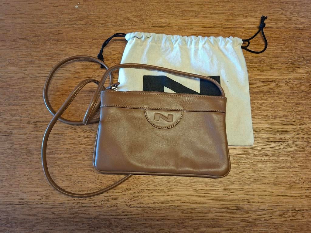Schoudertasje Nathan Baume Camel kleur perfecte staat, Enlèvement ou Envoi, Comme neuf, Brun, Sac à bandoulière