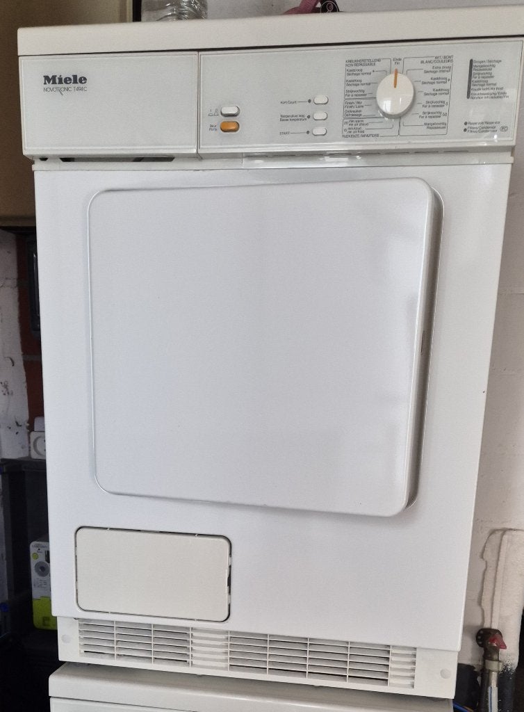 Miele Novotronic T494C droogkast in perfecte werkende staat, Elektronische apparatuur, Droogkasten, Ophalen, Gebruikt, 4 tot 6 kg