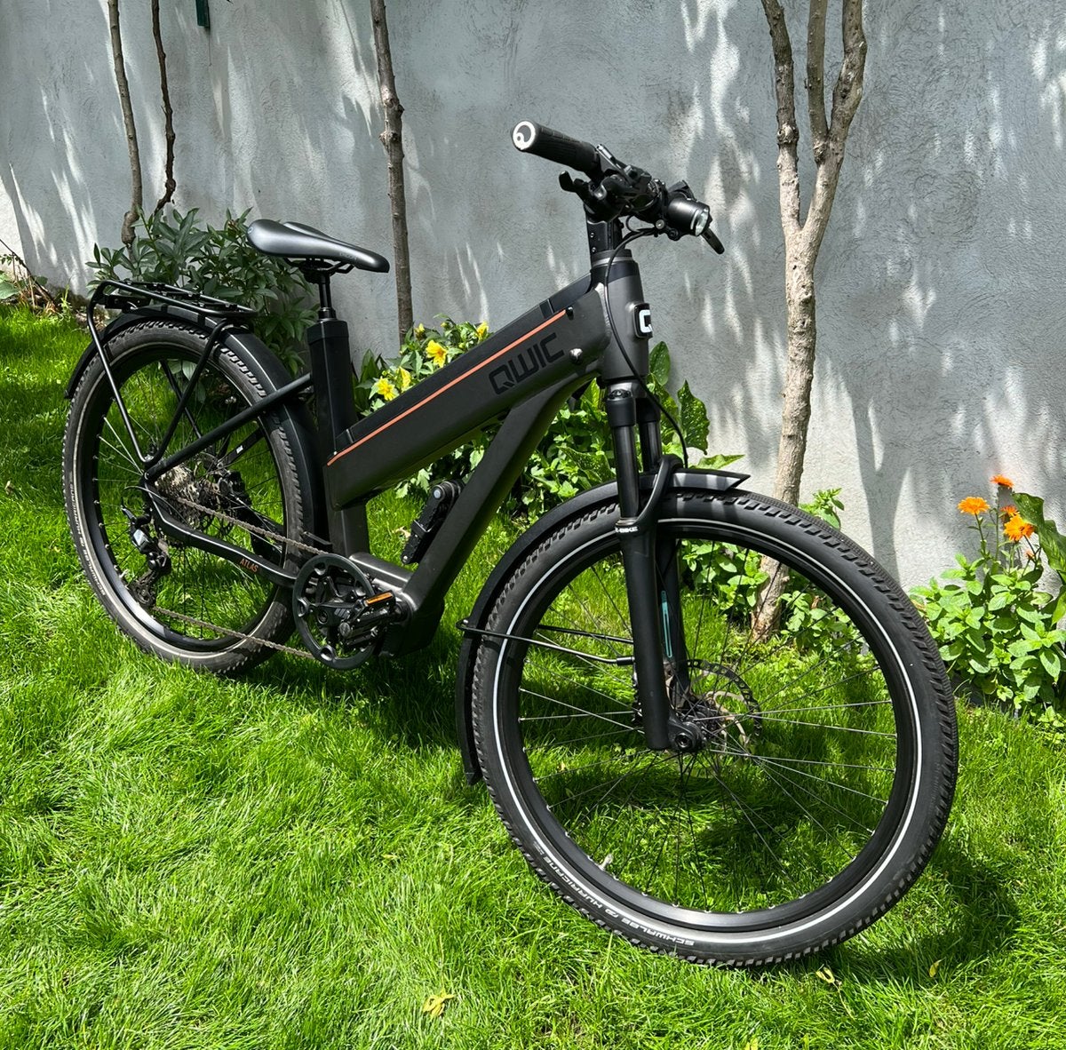 ‍️ Vélo électrique QWIC Atlas Track — Seulement 1250 km !, Enlèvement, Comme neuf, Qwic