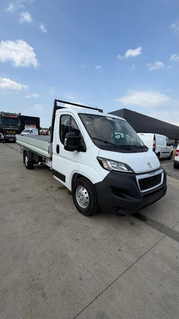 peugot boxer (Stock ID 31010), Auto's, Wit, Bedrijf, 2 deurs, 121 kW