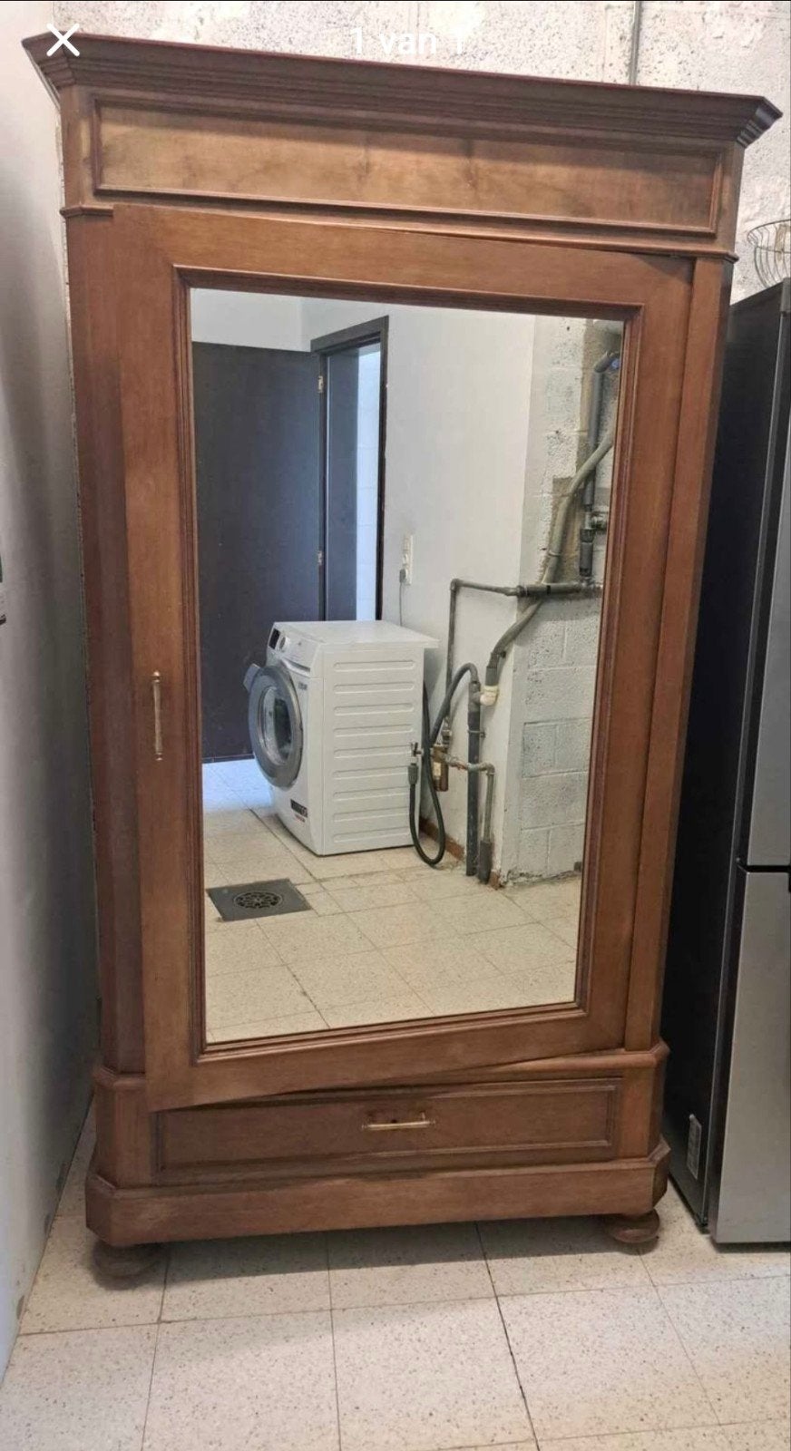 Houten kast antieke stijl., Ophalen