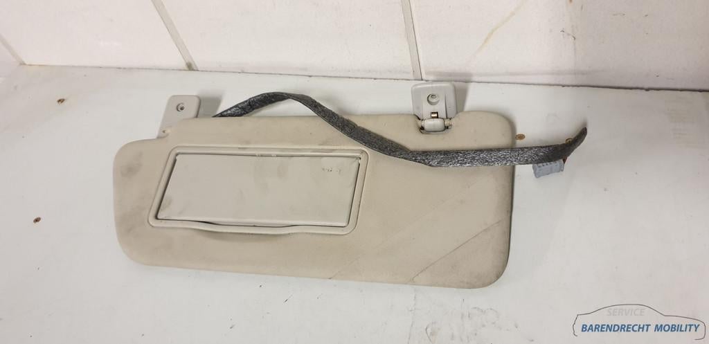 Zonneklep Peugeot 3008 zonne klep make up spiegel links best, Taurusavenue 1
2132 LS  Hoofddorp, NL, Gebruikt, Contact.group@renault.com