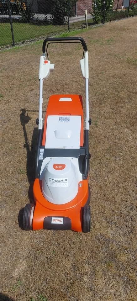 Grasmaaier Stihl, Stilh, Tondeuse rotative, Comme neuf, Enlèvement