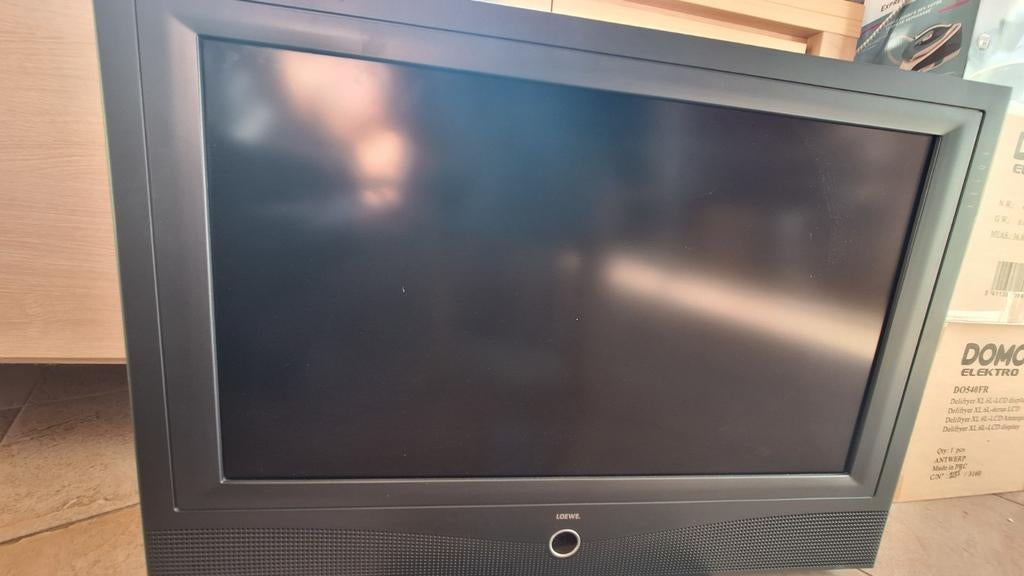 Télévision Xelos A32 DVB, Autres marques, LCD, Enlèvement, Utilisé