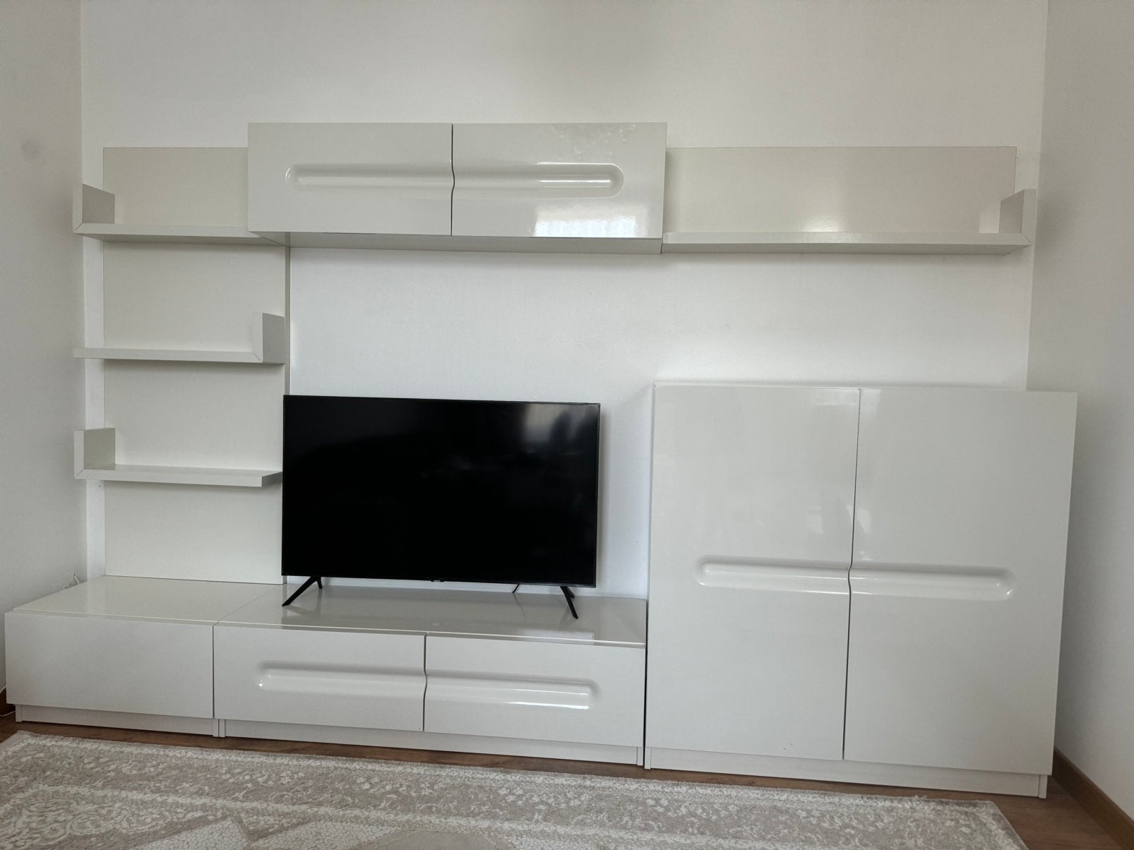Tv-meubel, Ophalen