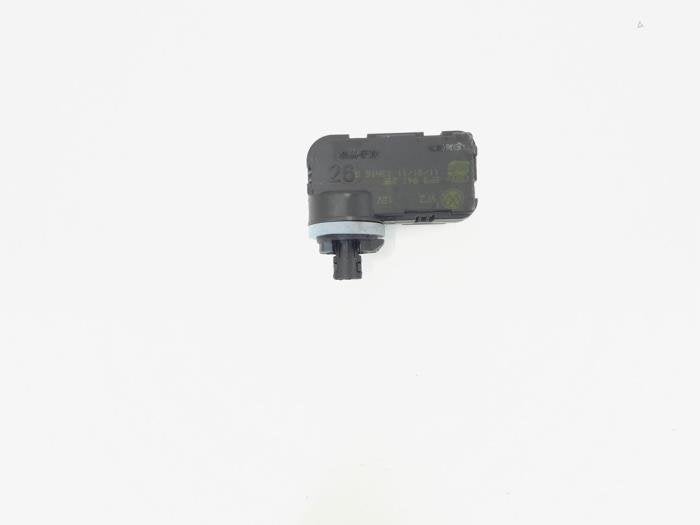 Moteur phare d'un Volkswagen Polo, Volkswagen, -, 3 mois de garantie, Utilisé
