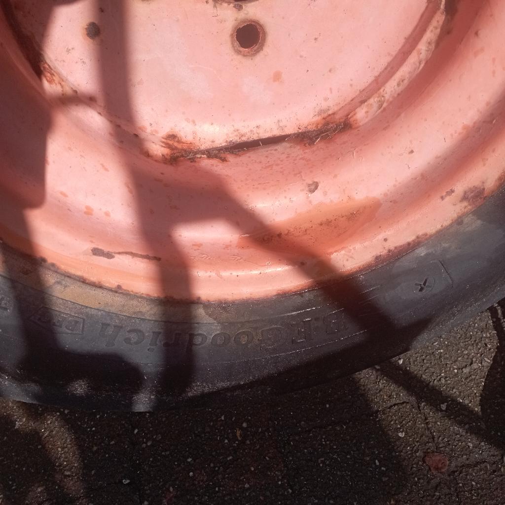 Roues de chariot pour tracteur arrière, Enlèvement, Utilisé