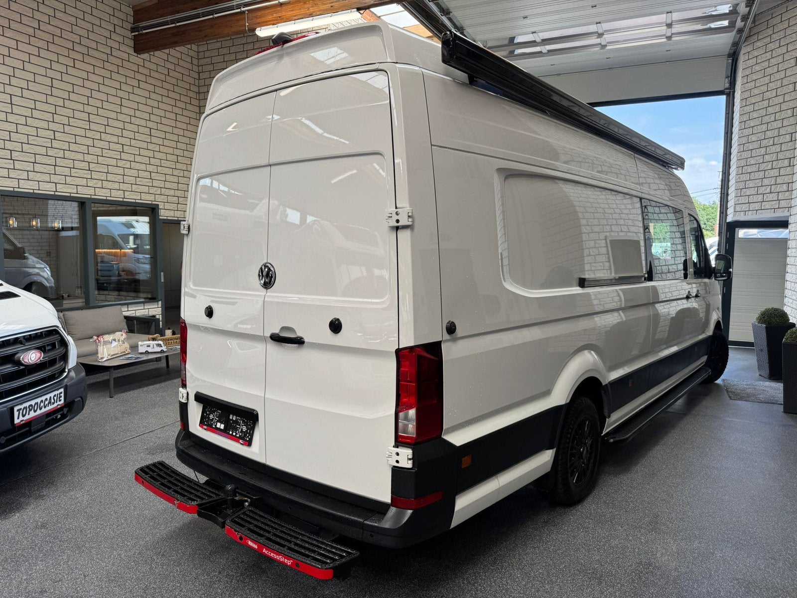 Volkswagen Crafter TBS Conversions, Automaat, Buscamper of Camperbus, Ringverwarming, Volkswagen