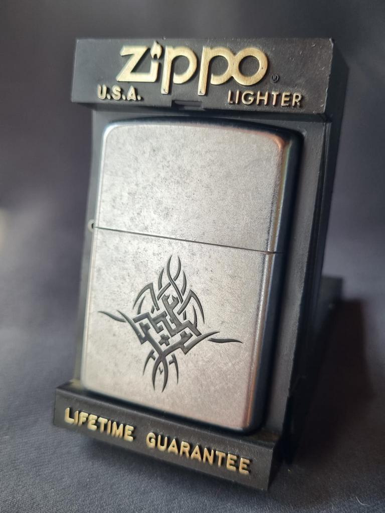 Briquet Zippo Tribal Design 2007, Envoi, Utilisé, Briquet