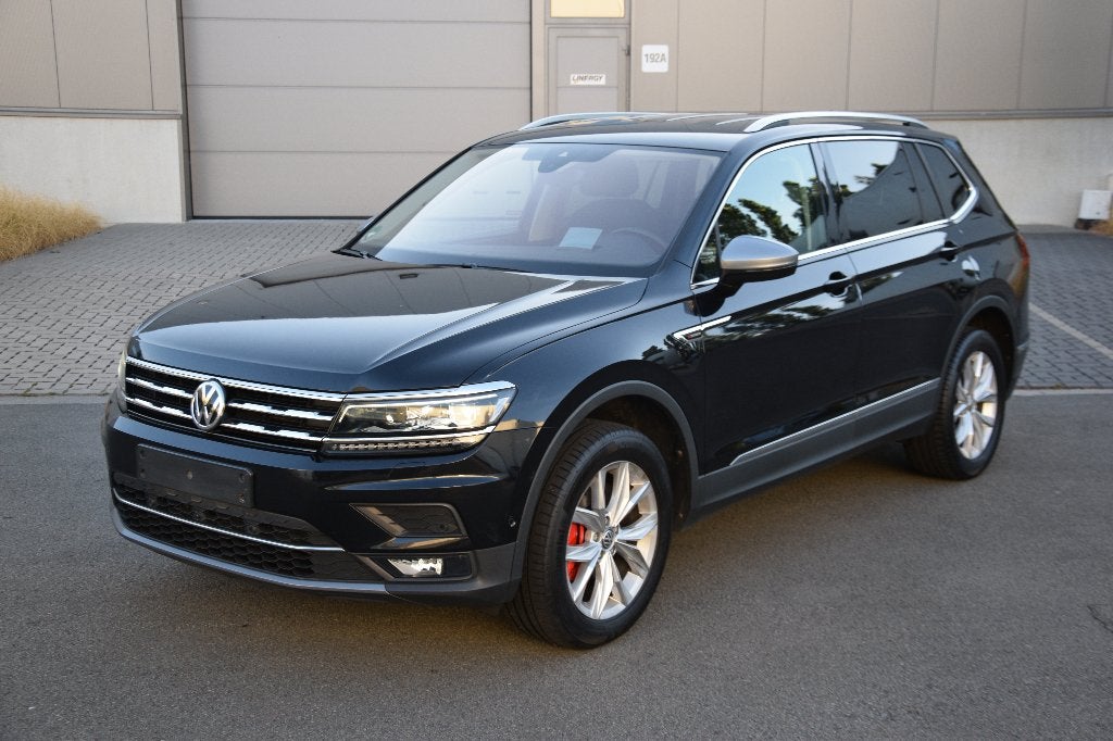 Volkswagen Tiguan Allspace 2.0 TDi 4Motion Highline BMT DSG, Auto's, Volkswagen, Automaat, Dealer onderhouden, Alcantara, Zwart