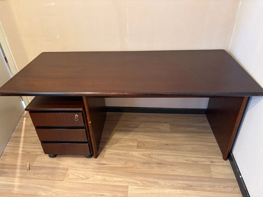 Bureau, Maison & Meubles, Bureaux, 169 cm, 74 cm, Enlèvement, Avec tiroirs