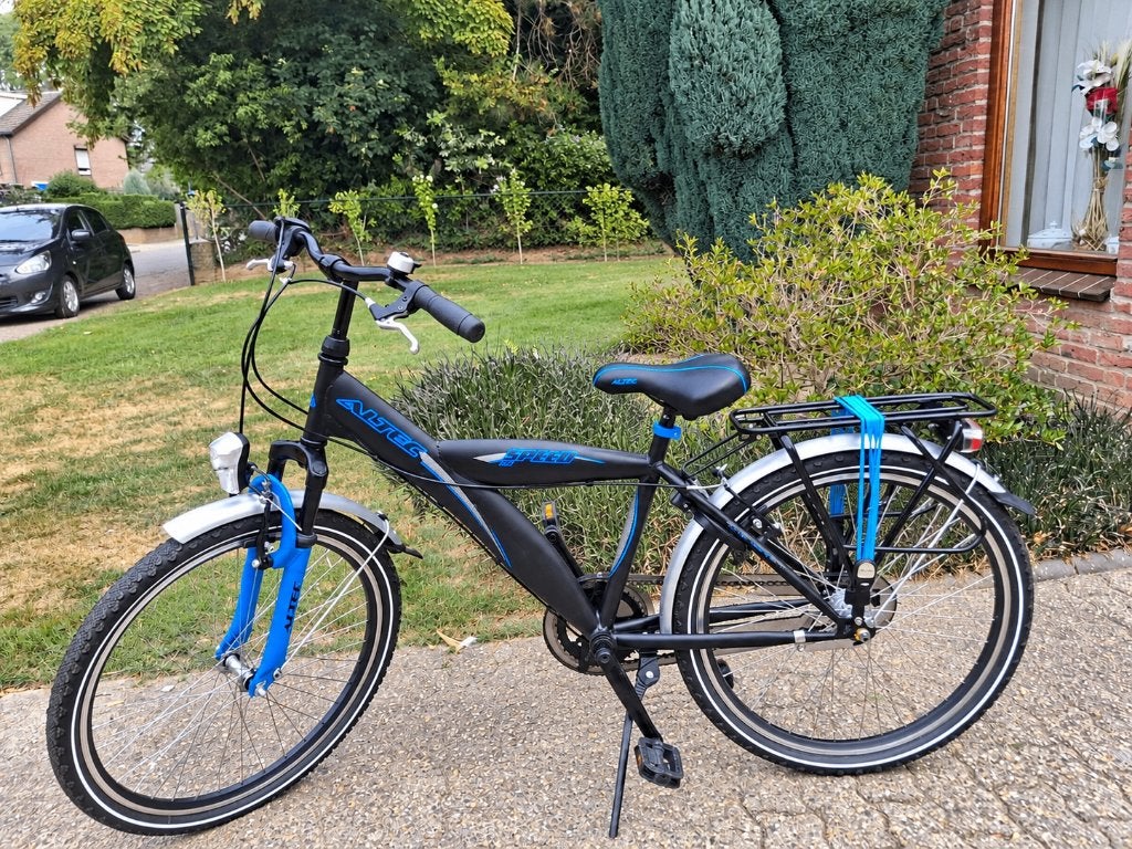 24 inch jongensfiets, Fietsen en Brommers, Ophalen, Terugtraprem, Altec, Handrem