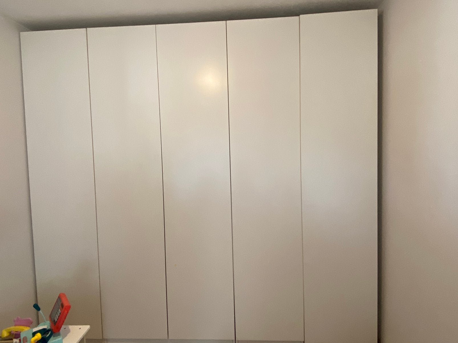 Grote kast te koop, Huis en Inrichting, Kasten | Kleerkasten, Ophalen, 200 cm of meer, 200 cm of meer, Wit modern