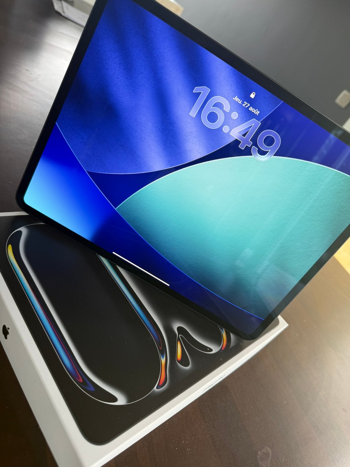 iPad Pro 13” M5 256 Go + Smart Folio – Comme neuf, Informatique & Logiciels, Apple iPad Tablettes, Enlèvement, Comme neuf, Noir