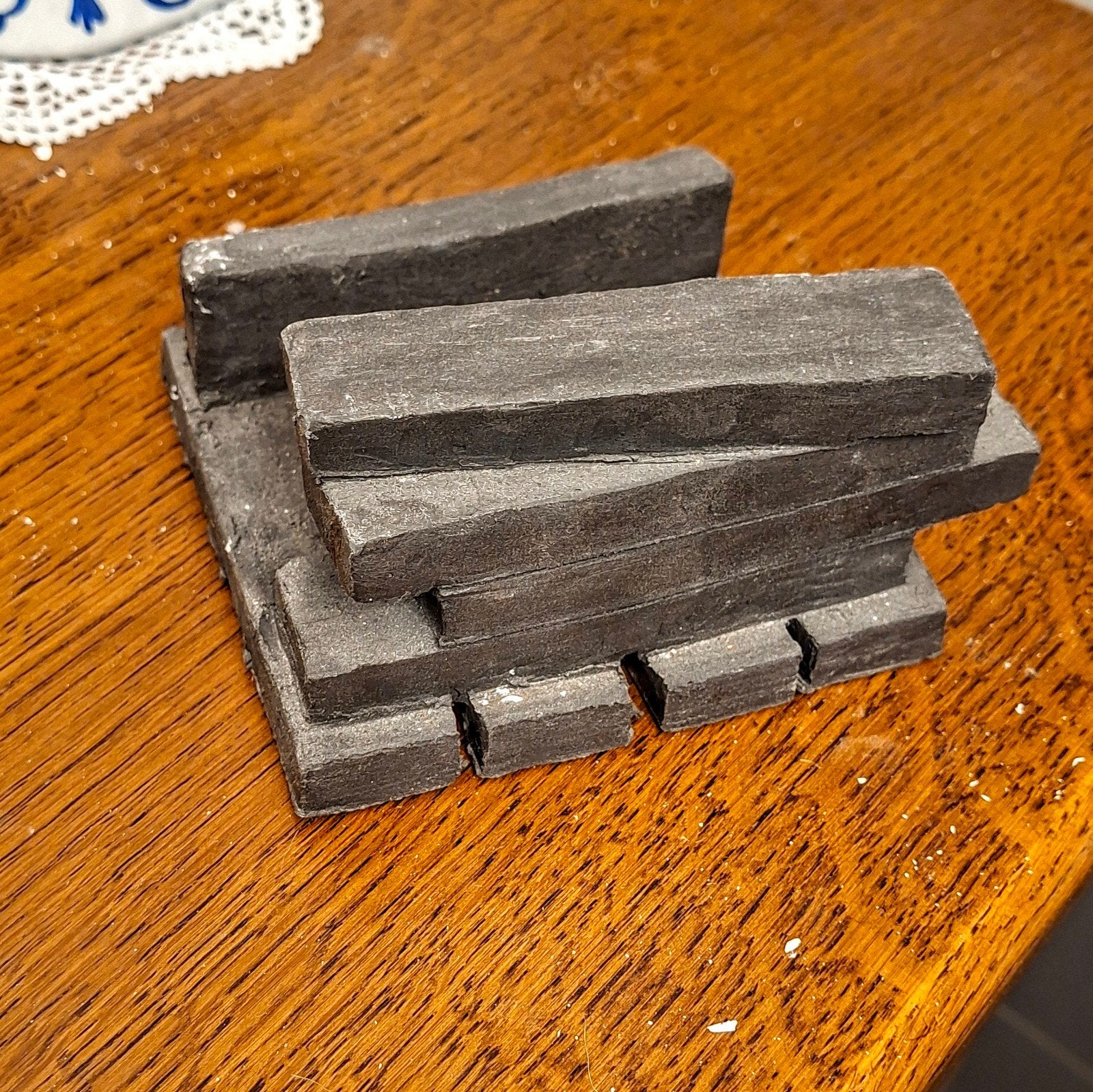 Pentagrama (muziekbalk), Pierre ou céramique, Moins de 20 cm, Enlèvement, Noir