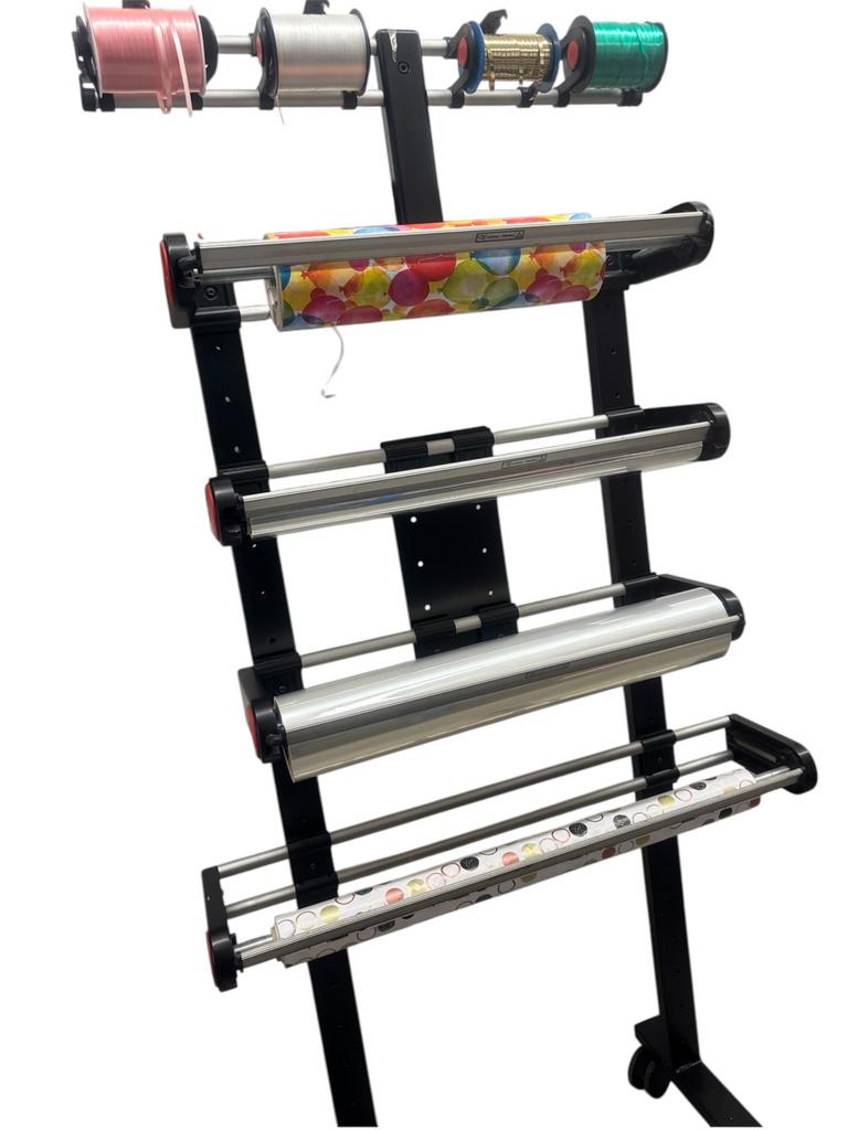 Rek met 4 rollen geschenkpapier en 4 linten, Diversen, Cadeaupapier, Ophalen, Zo goed als nieuw