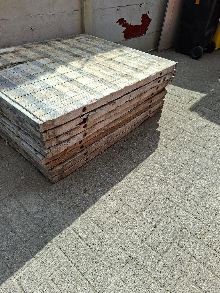 Steenschotten, Enlèvement, Utilisé, Bois