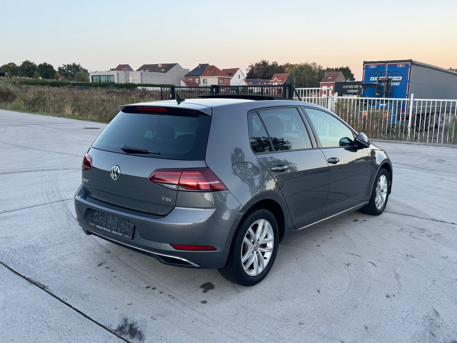Golf 7.5 1.0TSI Toit ouvrant Alcantara Prête à immatriculer, Autos, Achat, Entreprise, Boîte manuelle, Alcantara