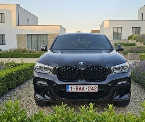 BMW X4 xDrive20i (2021) – Benzine – M-Sport Look – In absolu, Autos, Cuir, Euro 6, Noir, 5 portes