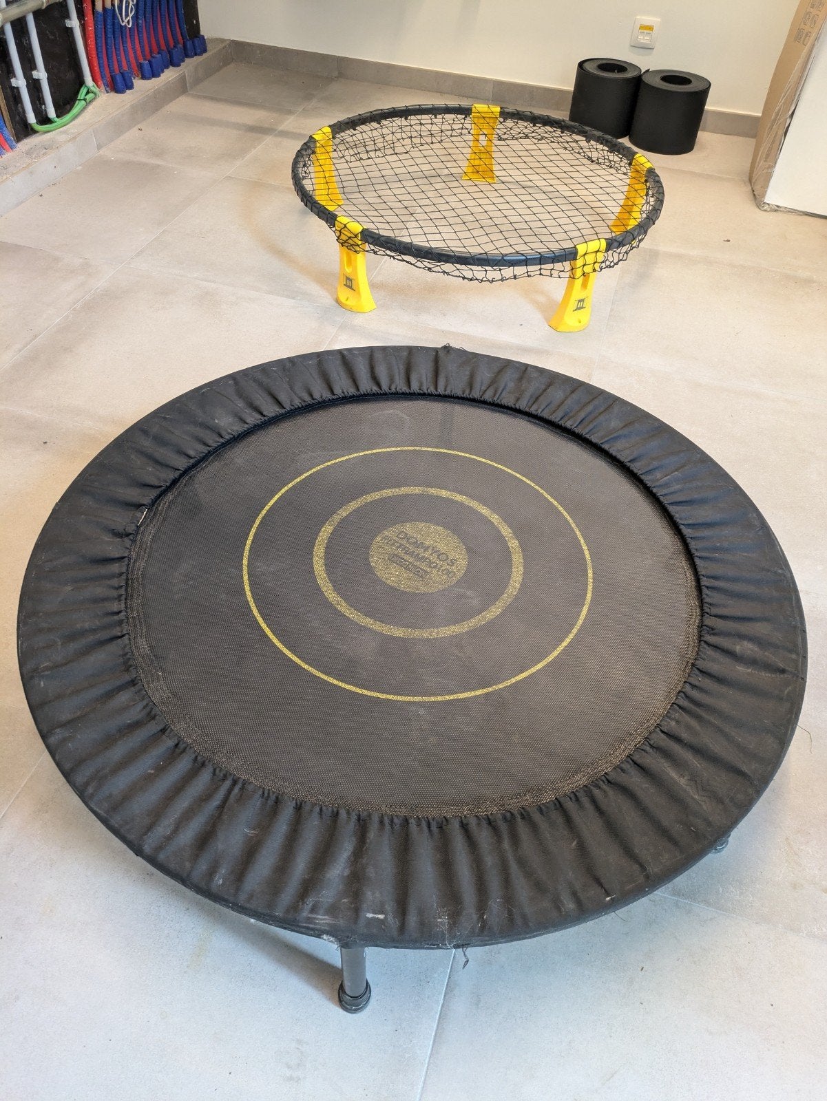 Mini trampoline + roundnet, Enlèvement