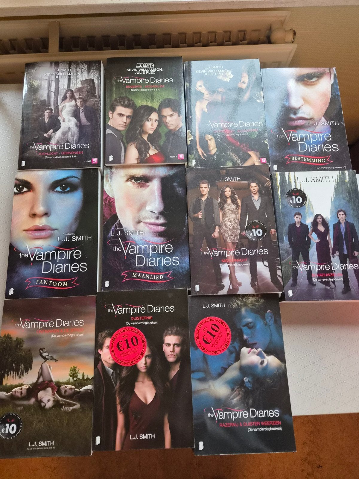 Volledige collectie Vampire Diaries, Ophalen, Zo goed als nieuw, L.J. Smith
