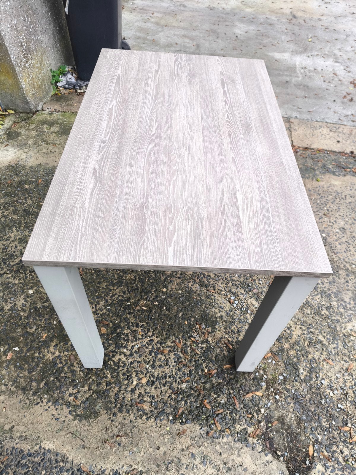 table de salle à manger de chez weba, Maison & Meubles, Enlèvement