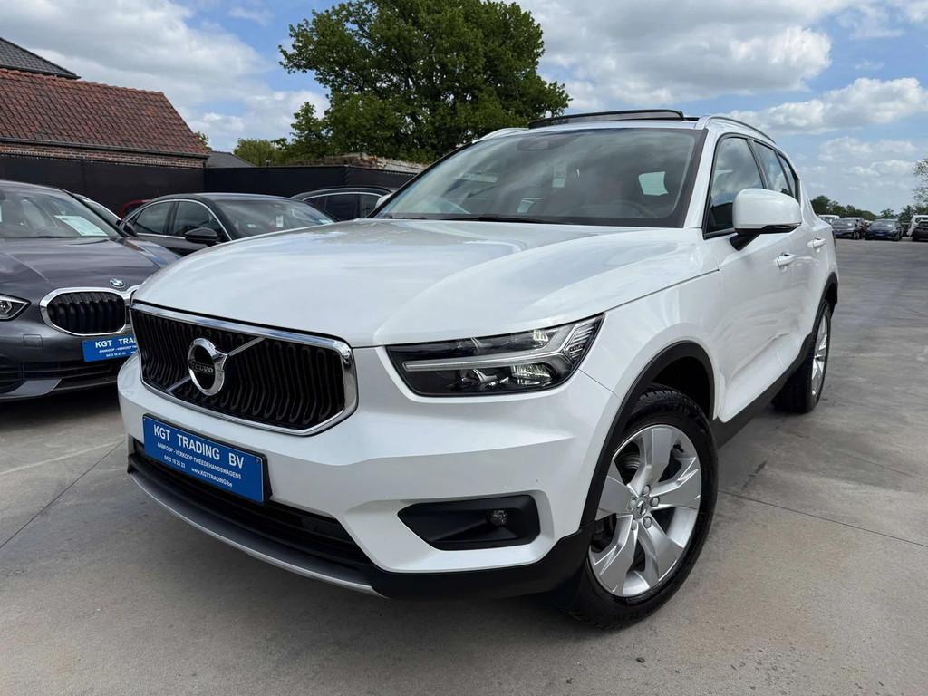 Volvo XC40 1.5 T2 NAVIGATIE ZWART LEDER OPENDAK CARPLAY DAB, Gebruikt, Wit, Leder, 5 deurs