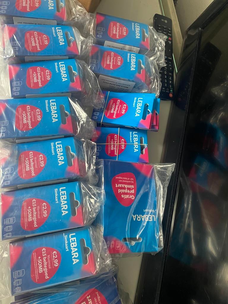 Lebara simkaarten / simcards. sims’ LEBARA., Telecommunicatie, Prepaidkaarten en Simkaarten, Nieuw, Simkaart, Ophalen of Verzenden