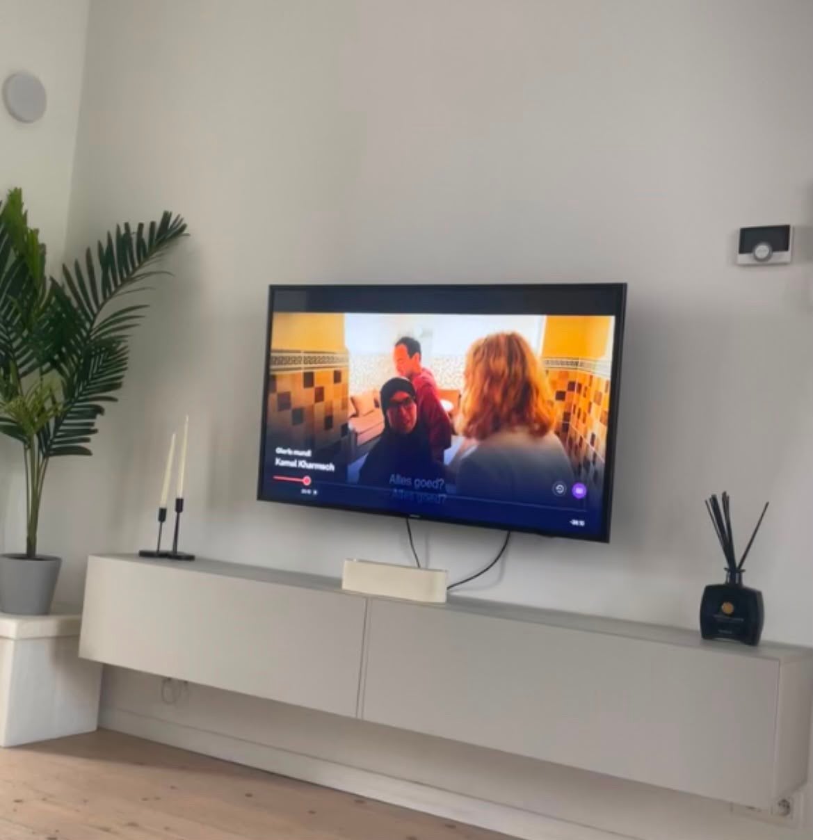 Naduvi - tv meubel, Enlèvement, Comme neuf