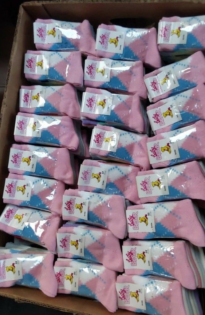 Partij Baby Sokken (432 paar) - voor rommelmarkt ofzo, Diversen, Ophalen of Verzenden, Zo goed als nieuw