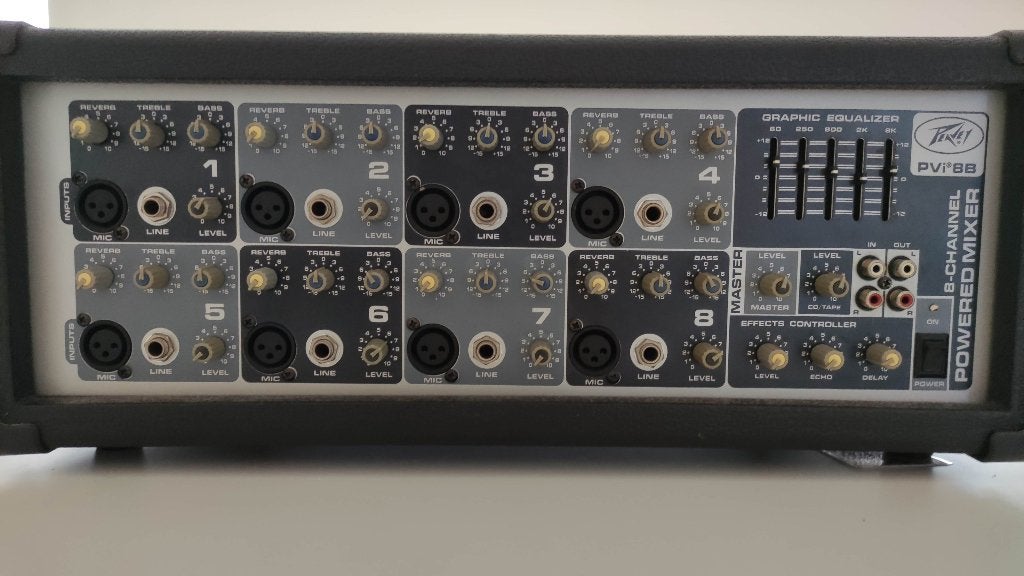 Powermixer Peavey PVi 8B, Muziek en Instrumenten, Ophalen of Verzenden, Gebruikt, Gitaar, 100 watt of meer