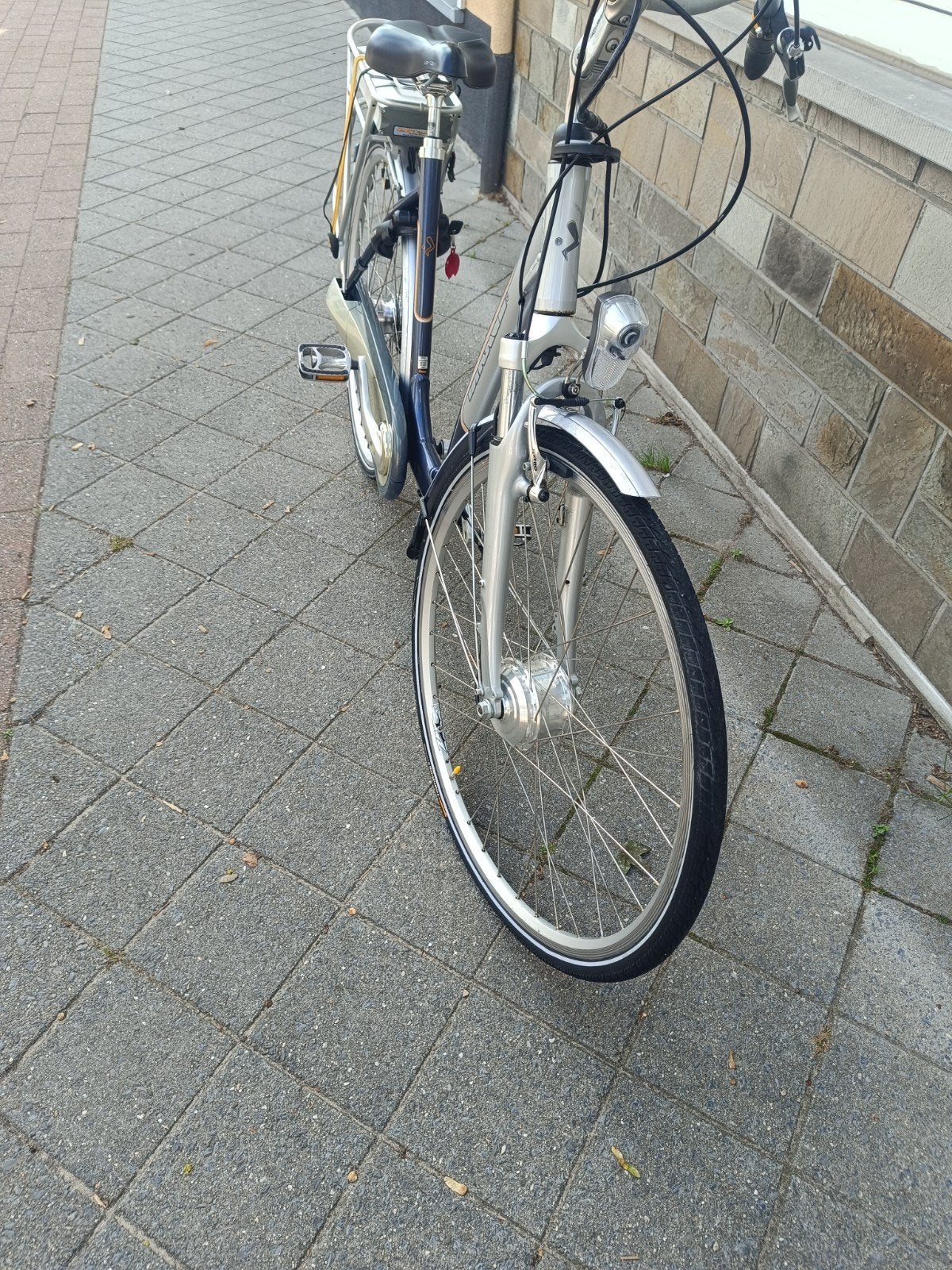 bikkel lage instap met maar 300km, Fietsen en Brommers, 47 tot 51 cm, Ophalen, Zo goed als nieuw, 30 tot 50 km per accu