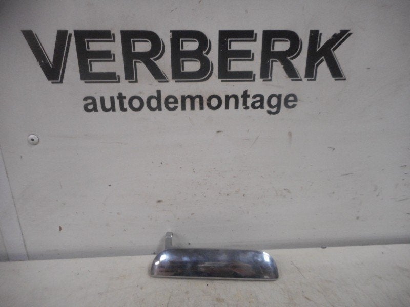 POIGNEE EXTERIEURE ARRIÈRE DROITE Ford Ranger, Arrière, Henry-Ford-Straße  1
50735  Köln, DE, Ford-Werke GmbH, Kunden@ford.com